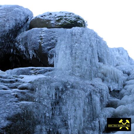 Blauenthaler Wasserfall bei Blauenthal nahe Eibenstock, Erzgebirge, Sachsen - 8. Februar 2023 (17).JPG